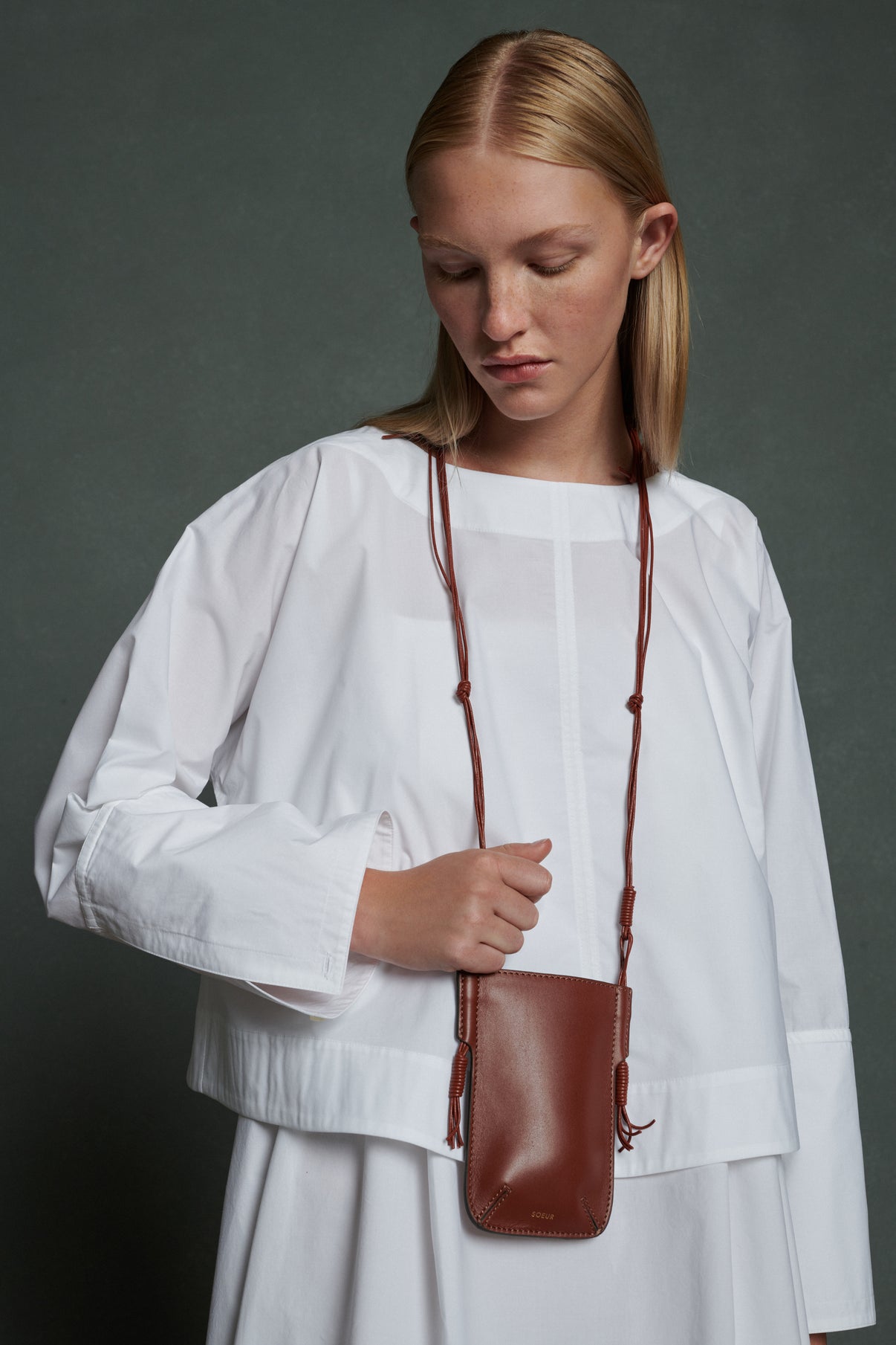 Pochette Amaury - Acajou - Cuir - Femme vue 4